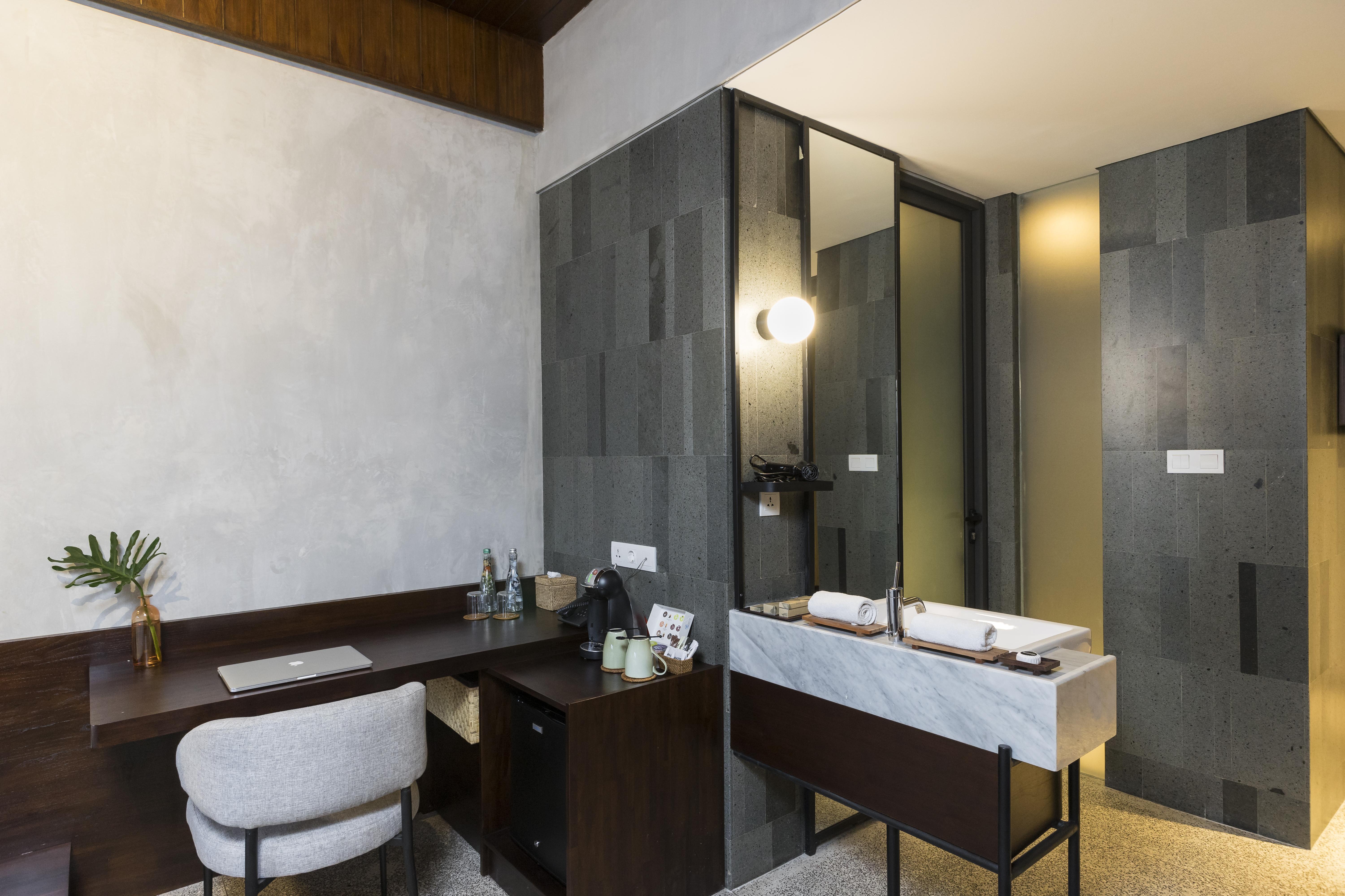 Artotel Haniman Hotel